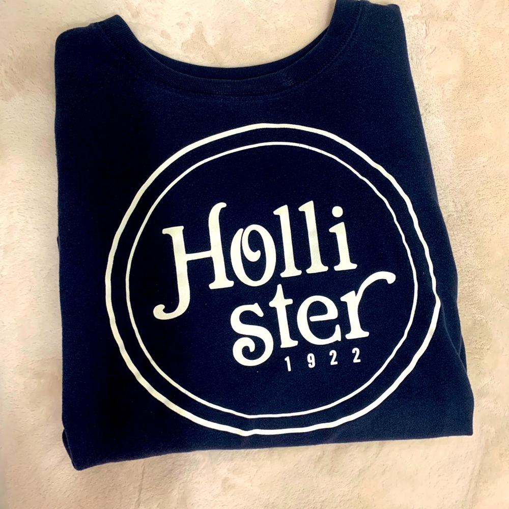 Hollister sweatshirt